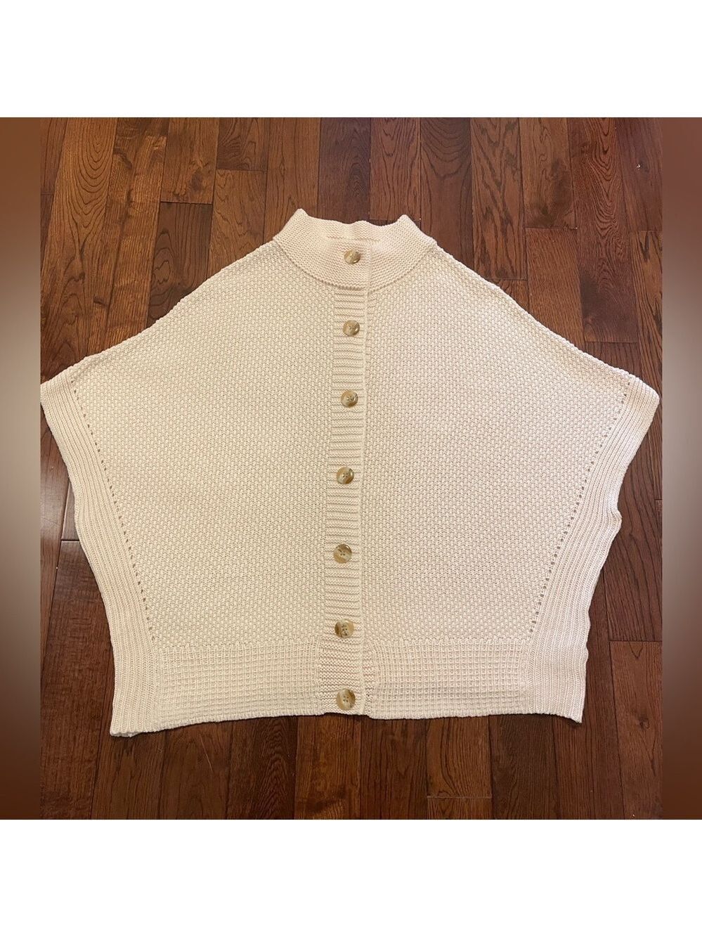 Old Navy Maternity Knit Button Up Poncho Large